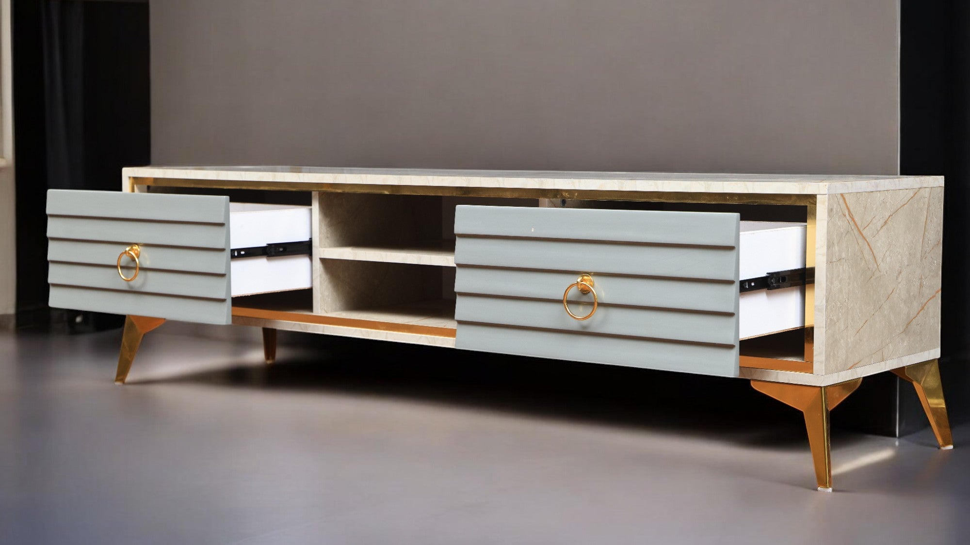 ترابيزة تليفزيون 195