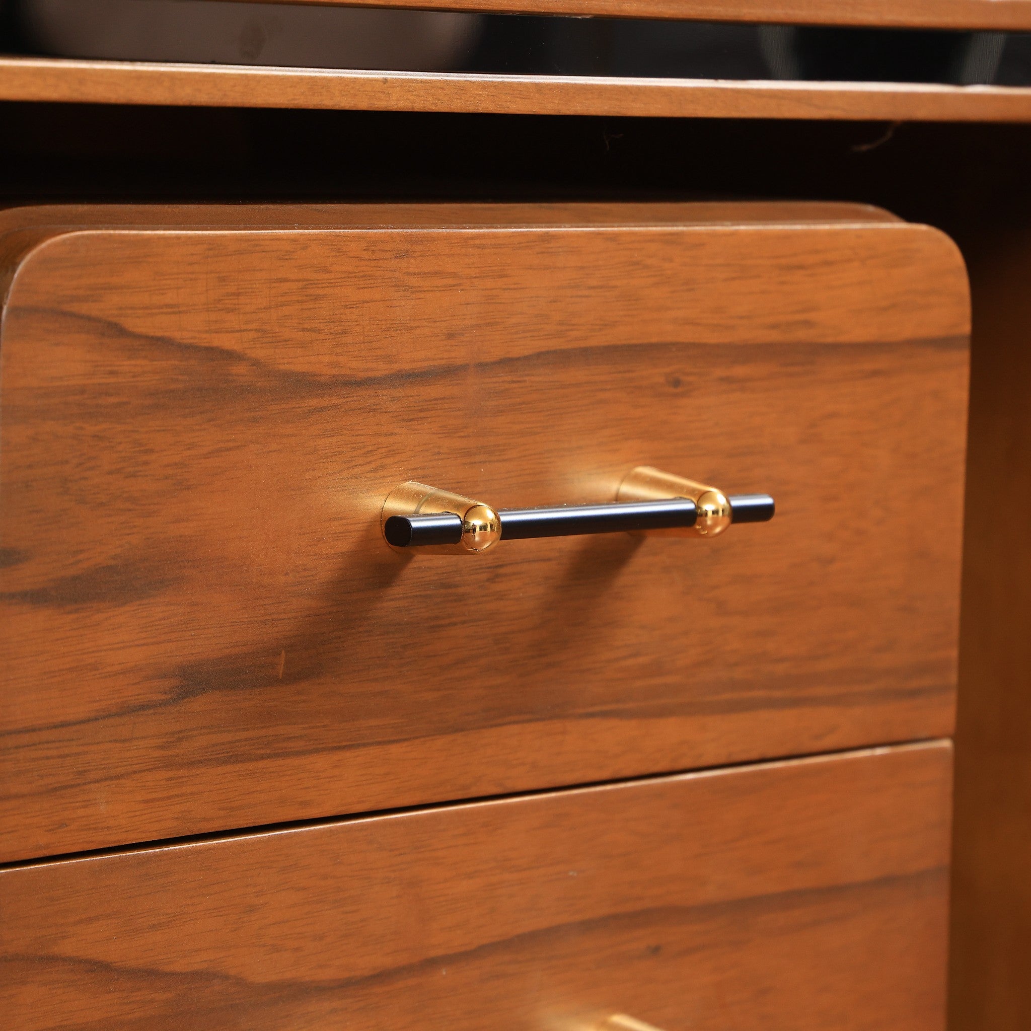 غرفة سفرة 665