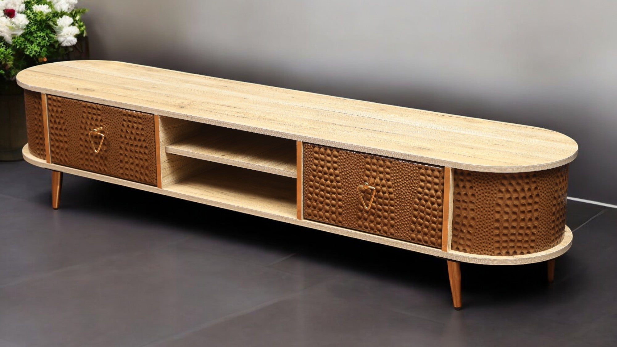 ترابيزة تليفزيون 185