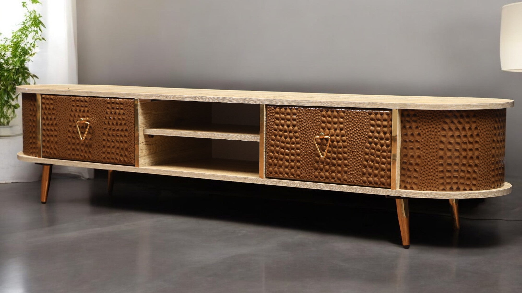 ترابيزة تليفزيون 185