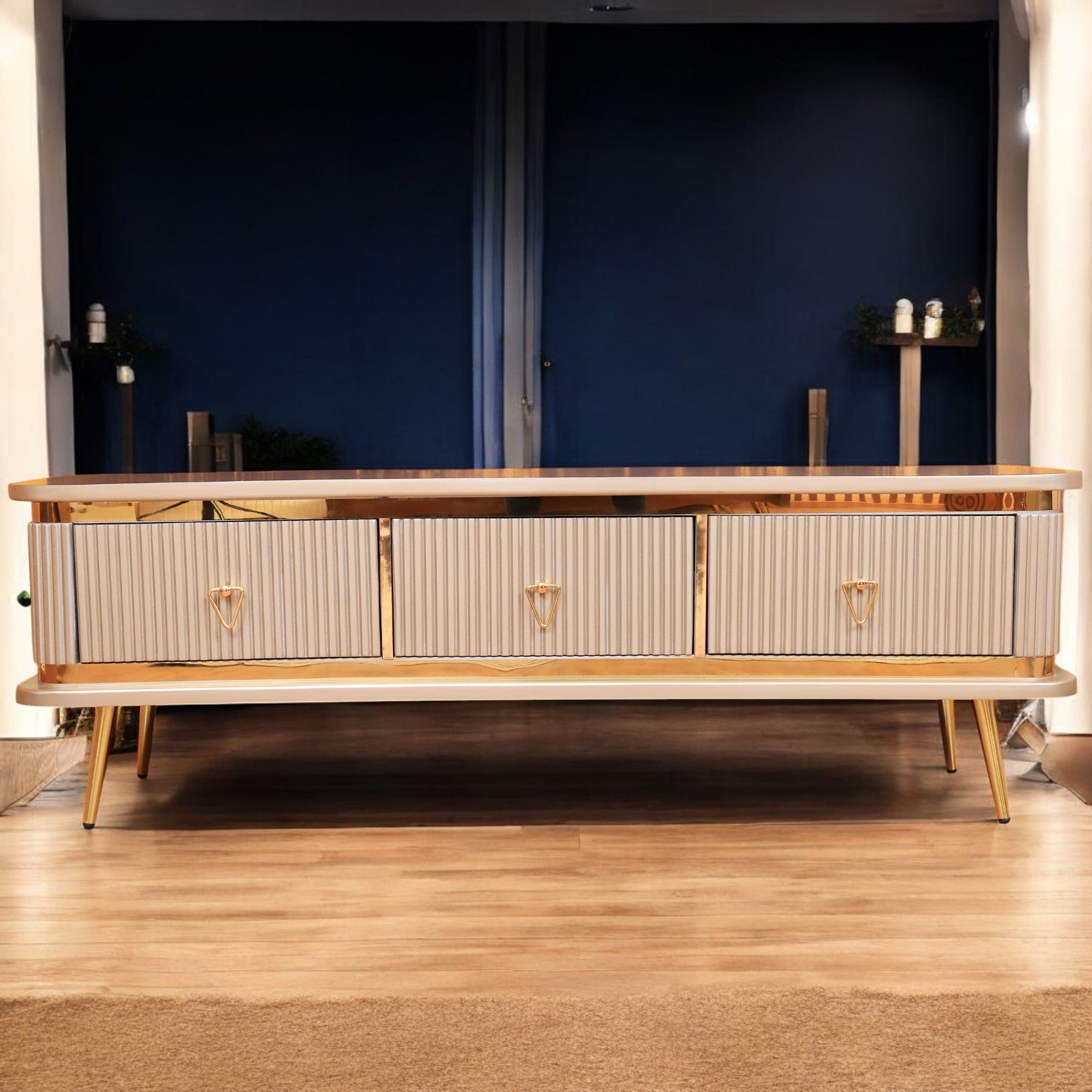 ترابيزة تليفزيون 148