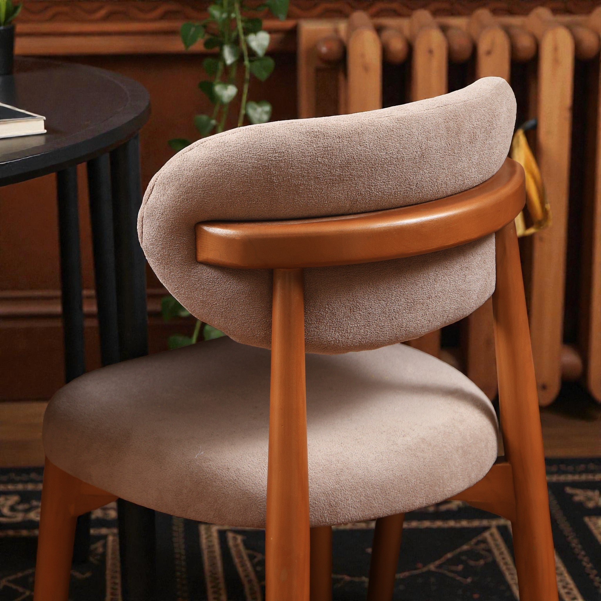 ترابيزة سفرة 668