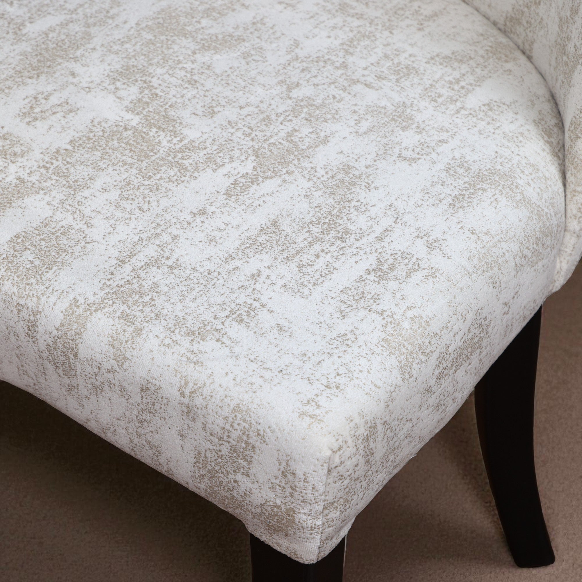 غرفة سفرة 537