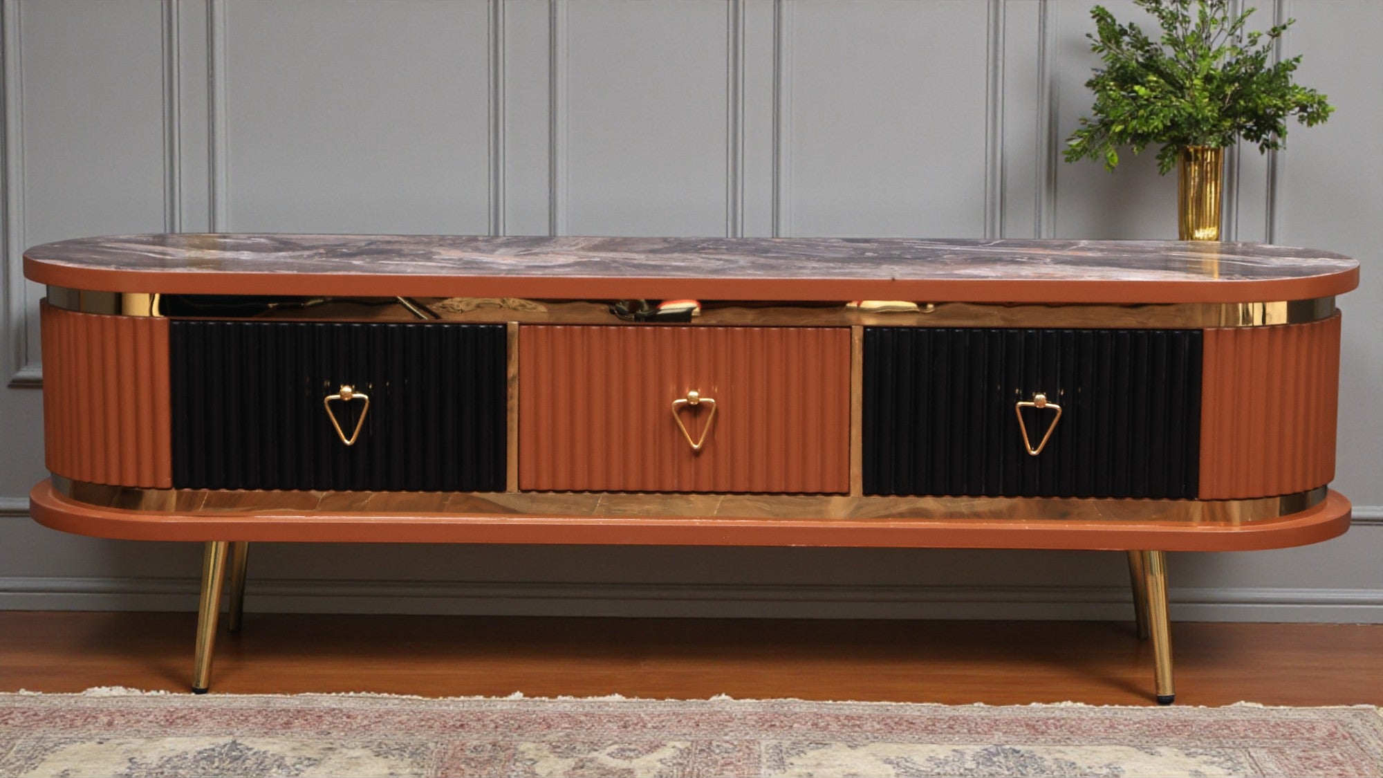 ترابيزة تليفزيون 179