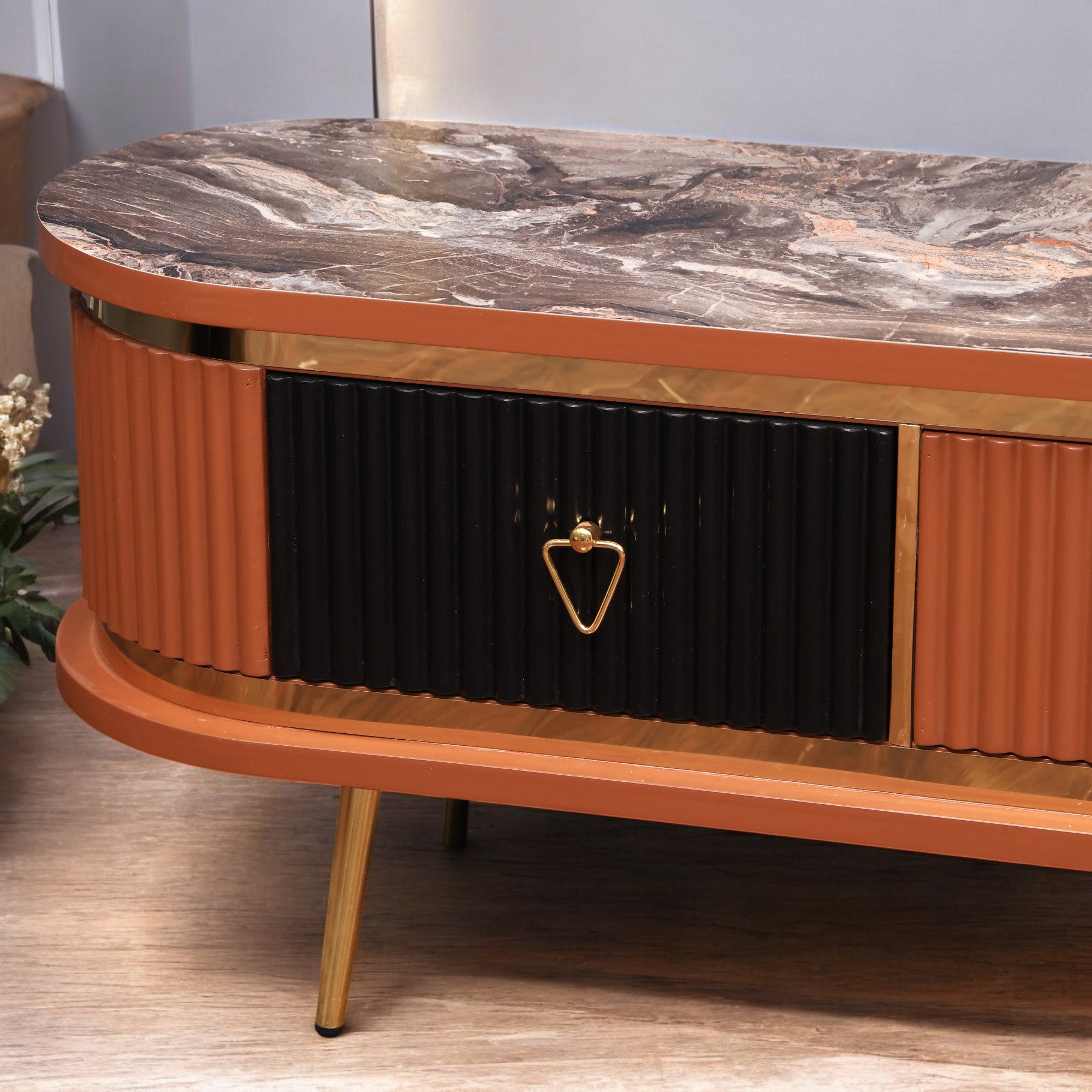 ترابيزة تليفزيون 179