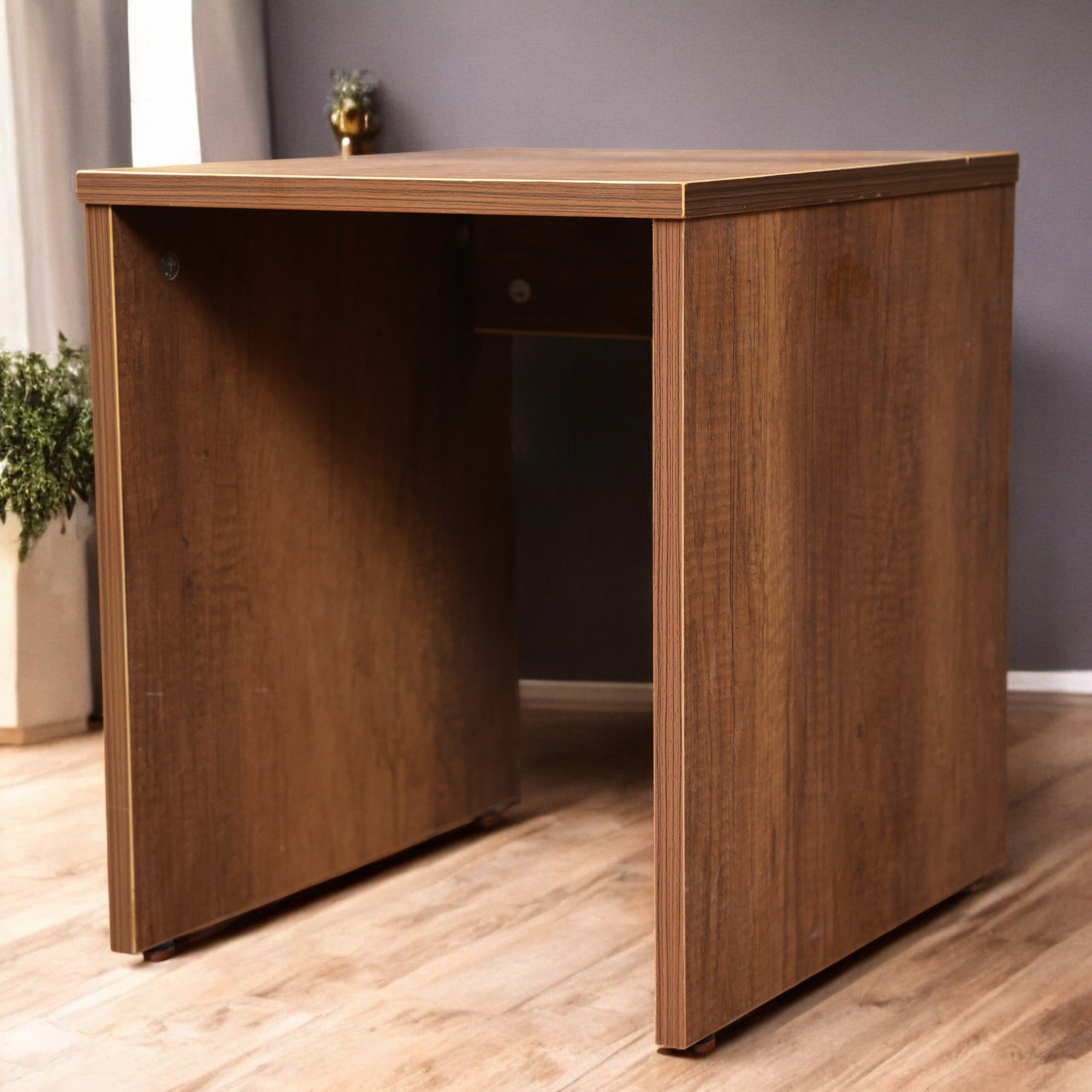 ترابيزة تليفزيون 132