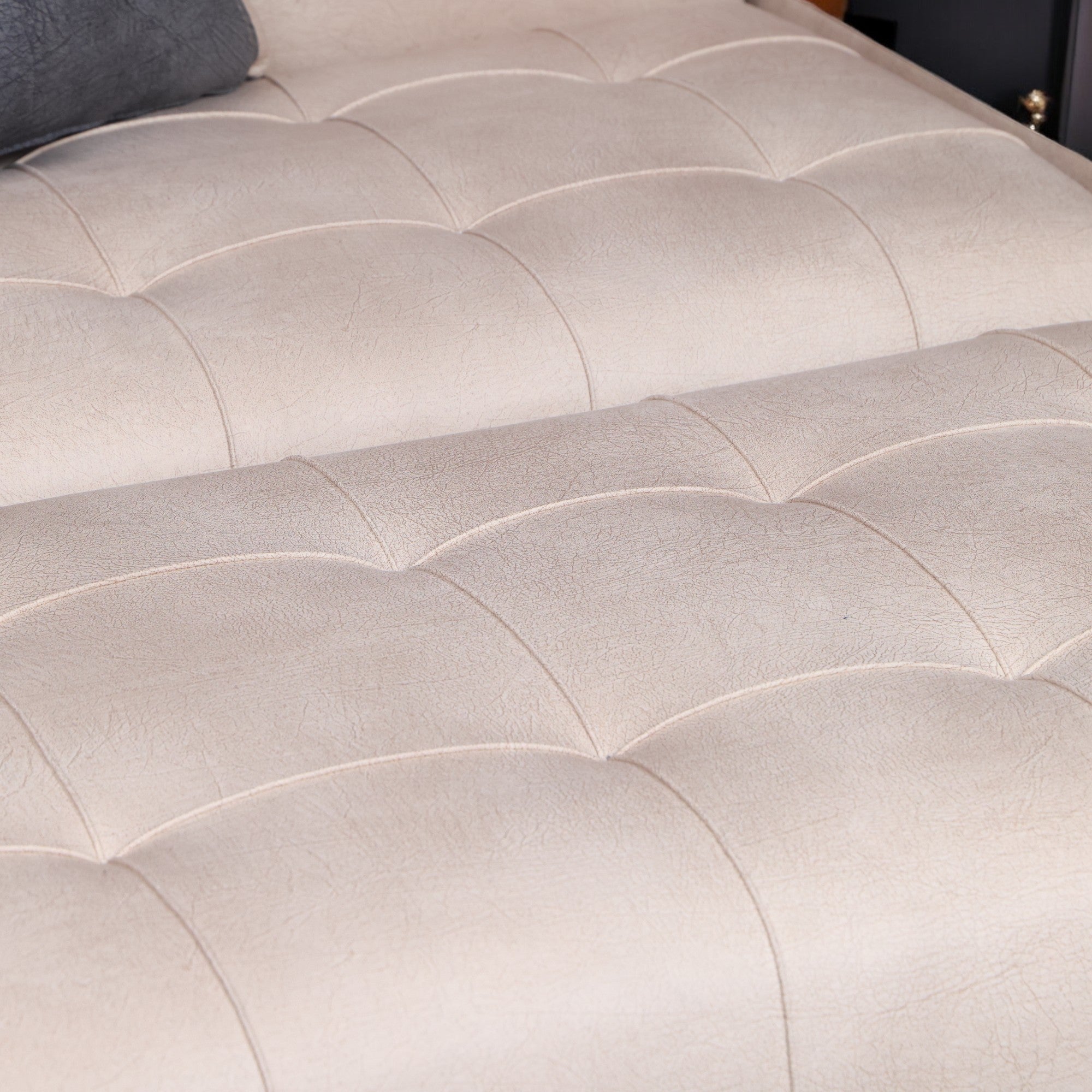 T221 ركنة سرير وسحارة