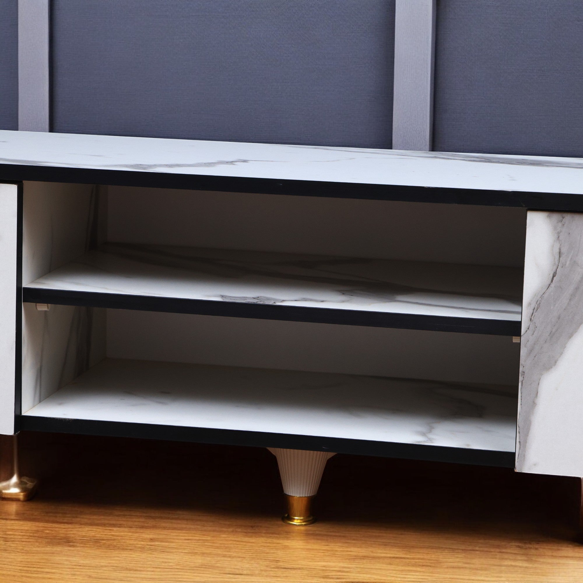 ترابيزة تليفزيون 190