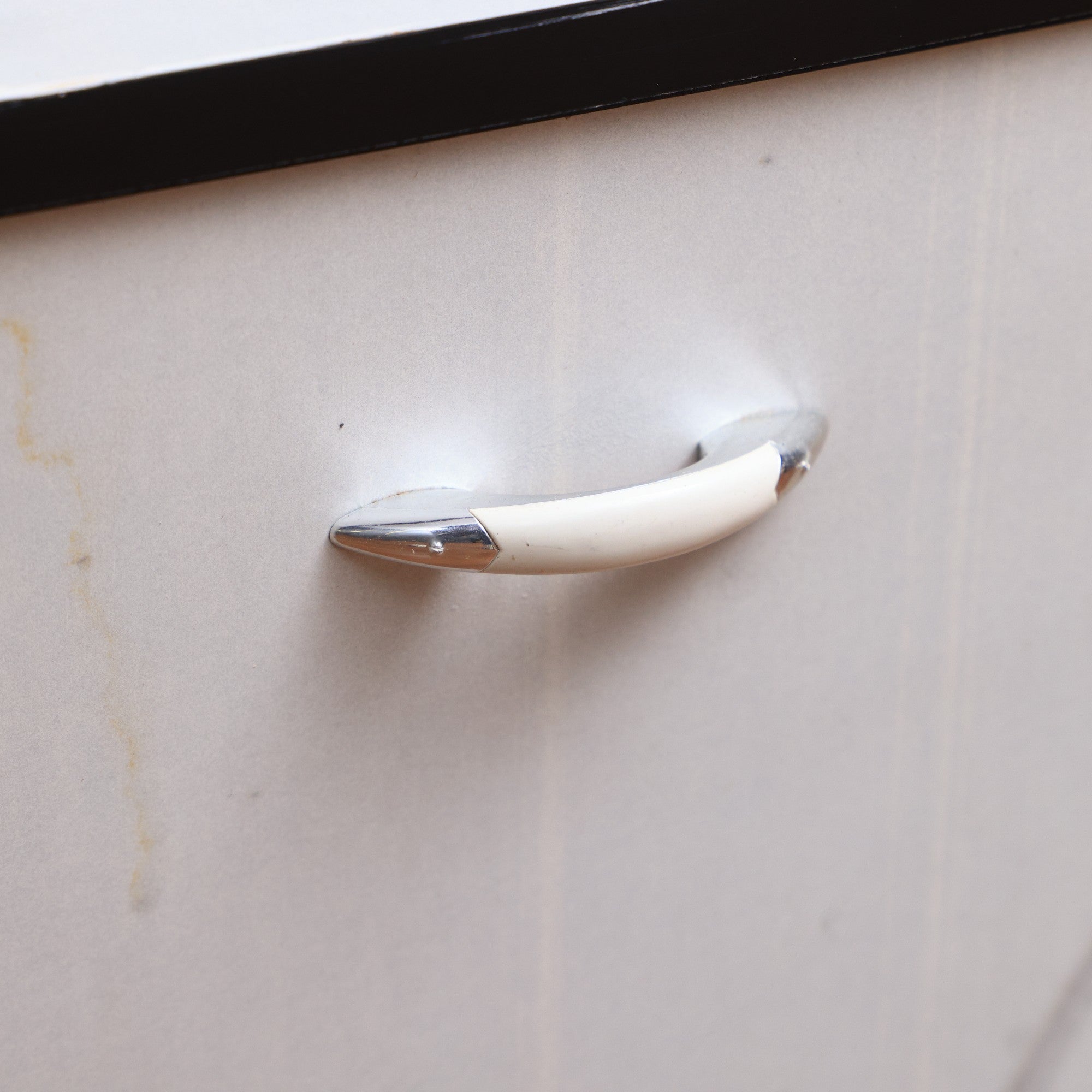 ترابيزة تليفزيون 190