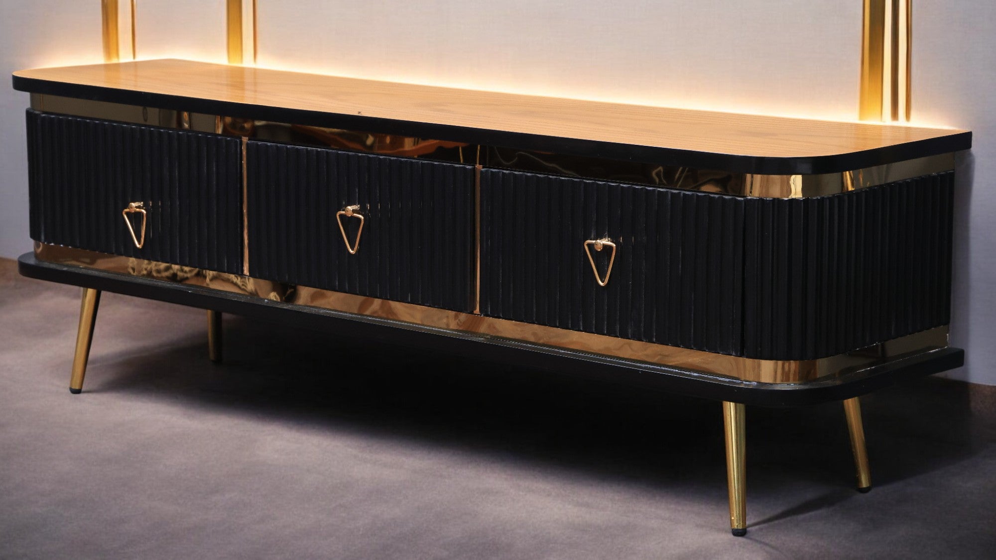 ترابيزة تليفزيون 167