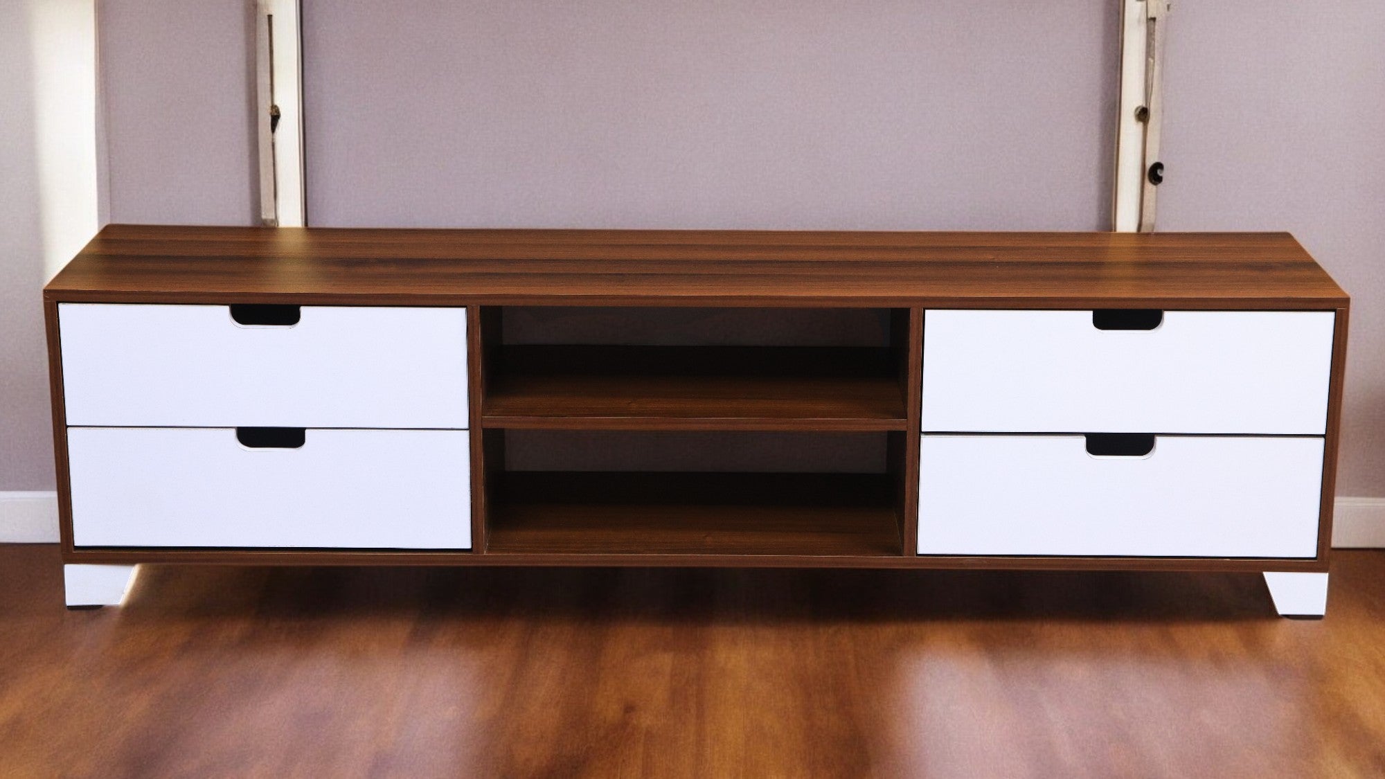 ترابيزة تليفزيون 191