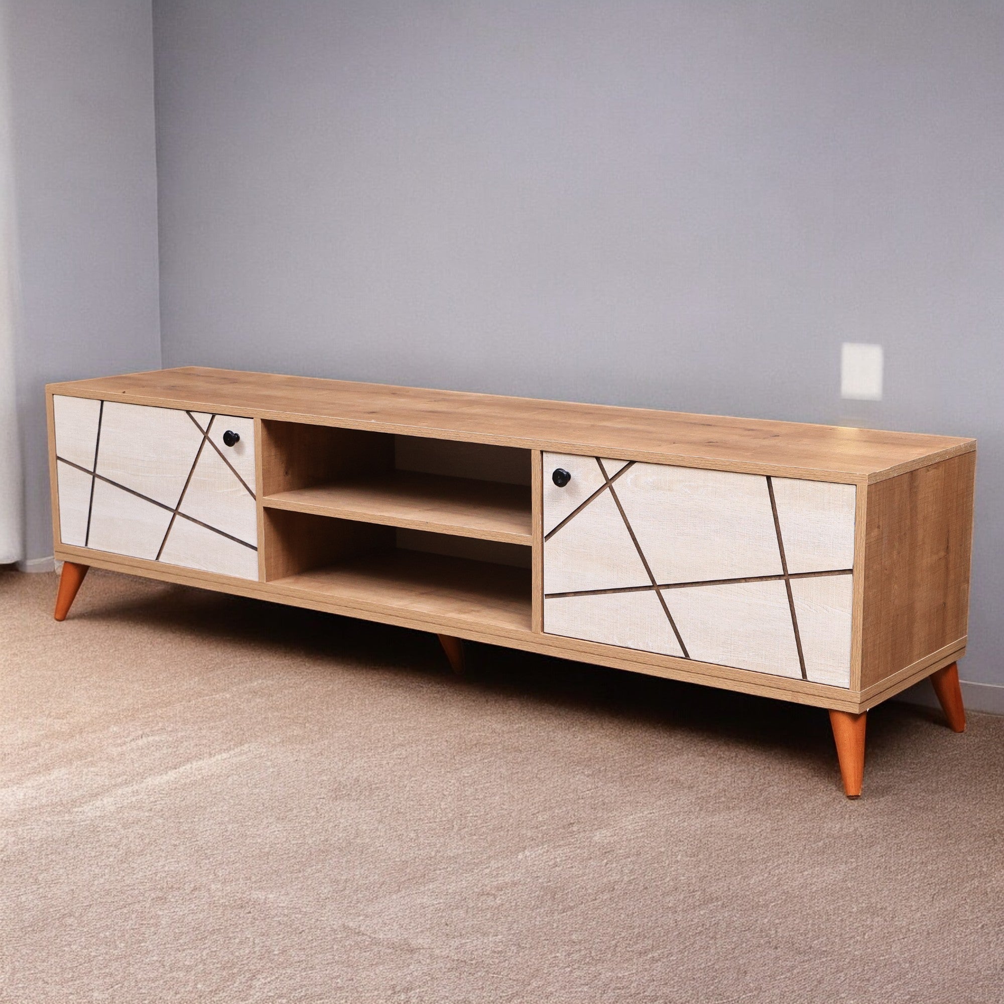 ترابيزة تليفزيون 192