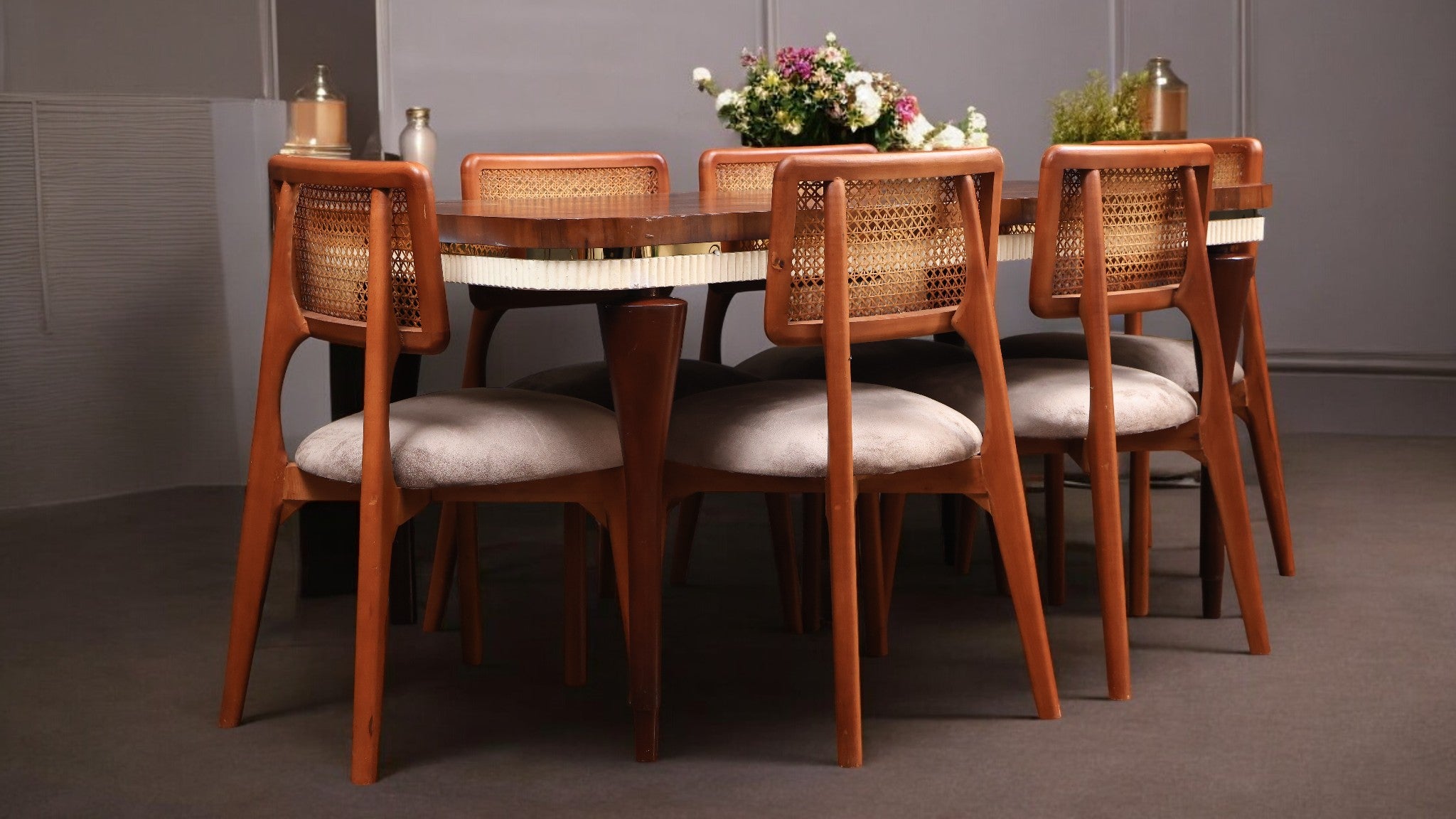 ترابيزة سفرة 356