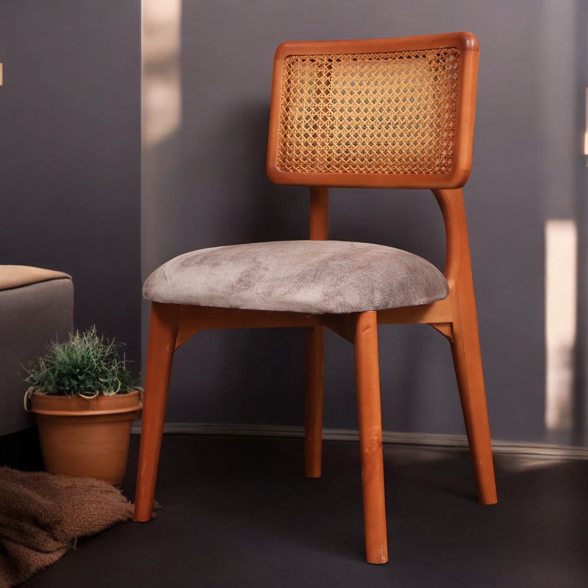 ترابيزة سفرة 356