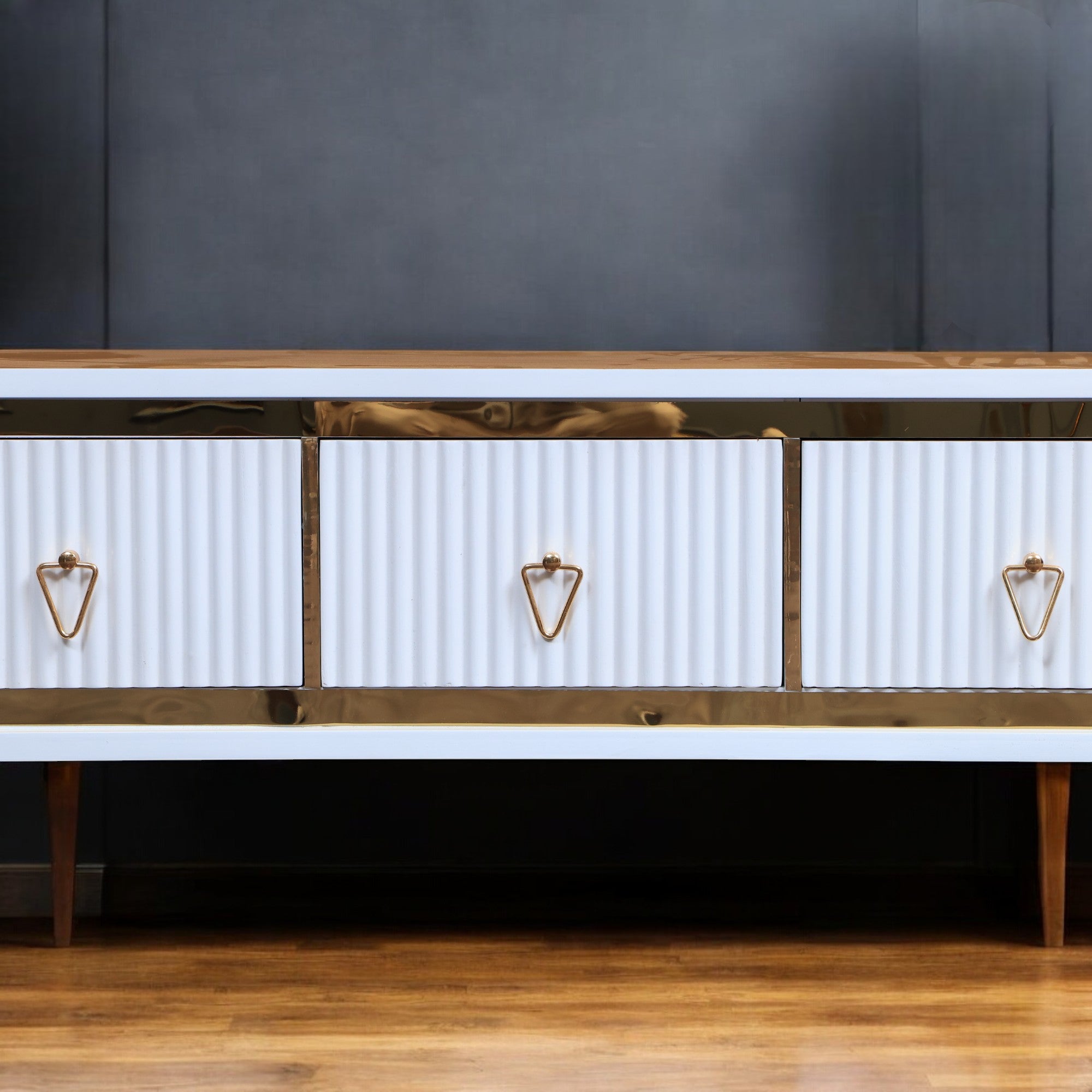 ترابيزة تليفزيون 159