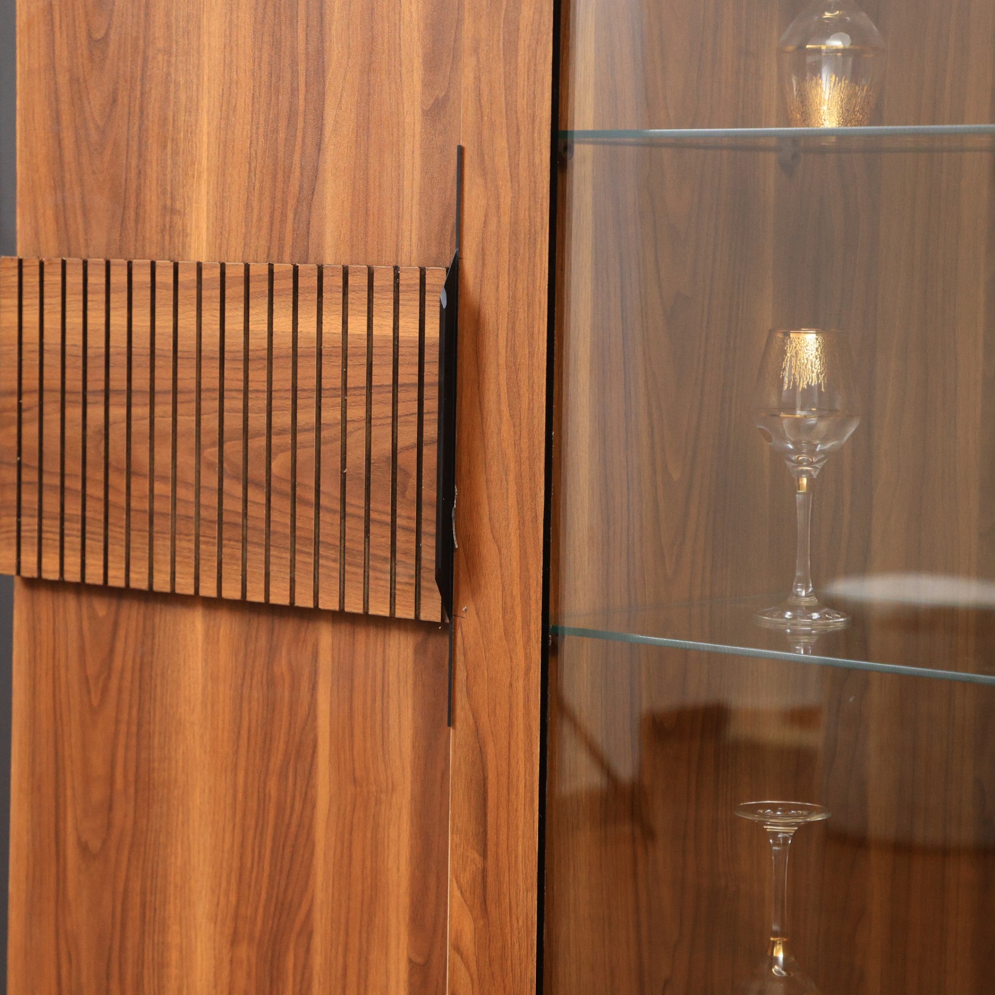 غرفة سفرة 537