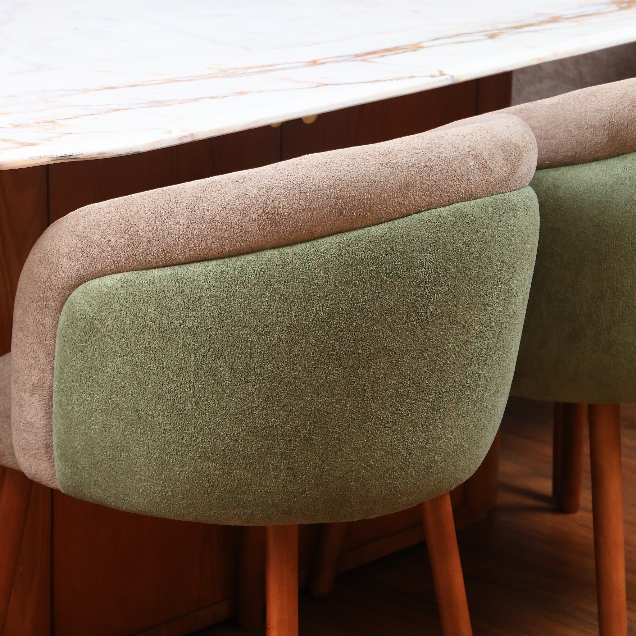 ترابيزة سفرة 661