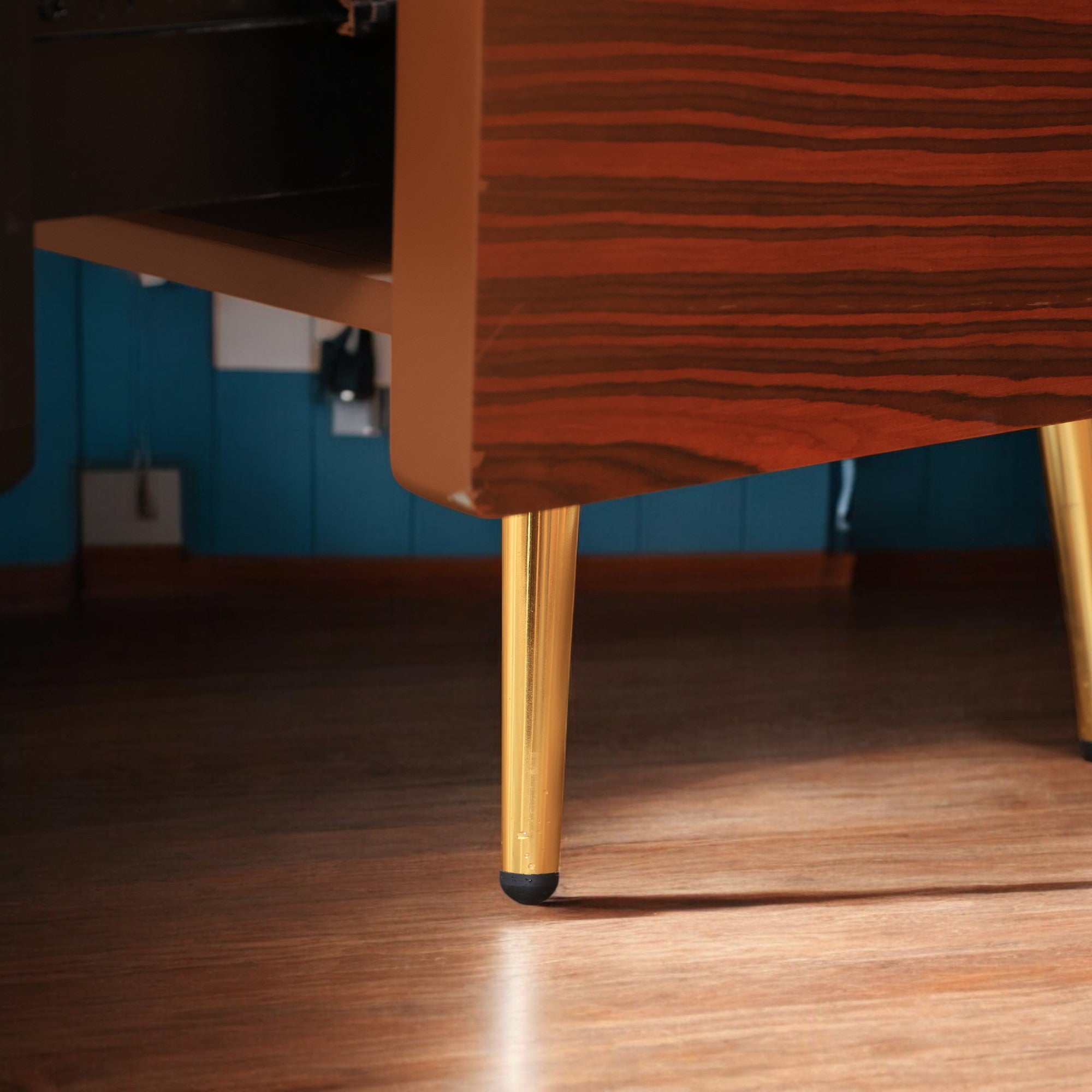 ترابيزة تليفزيون 158