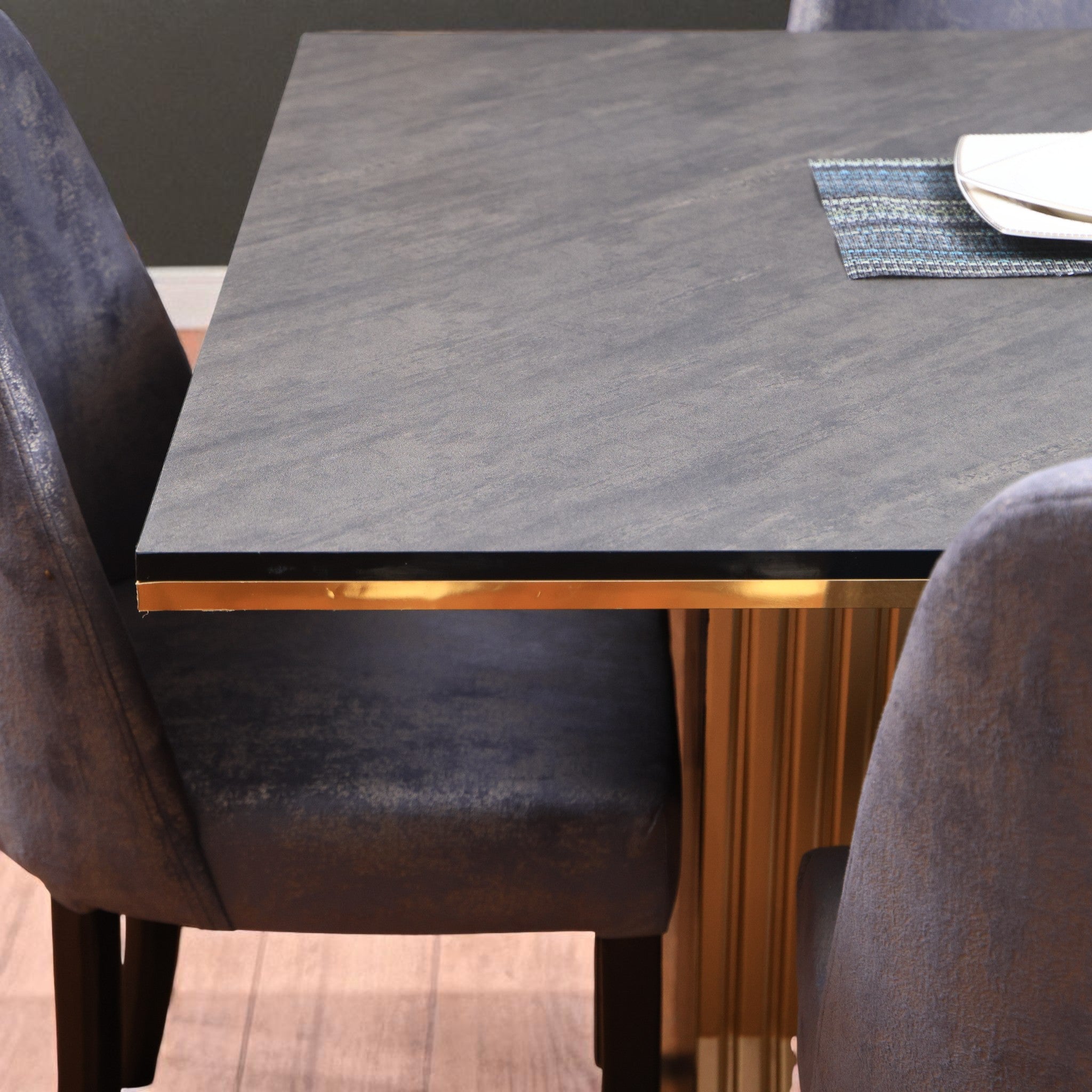 ترابيزة سفرة 525