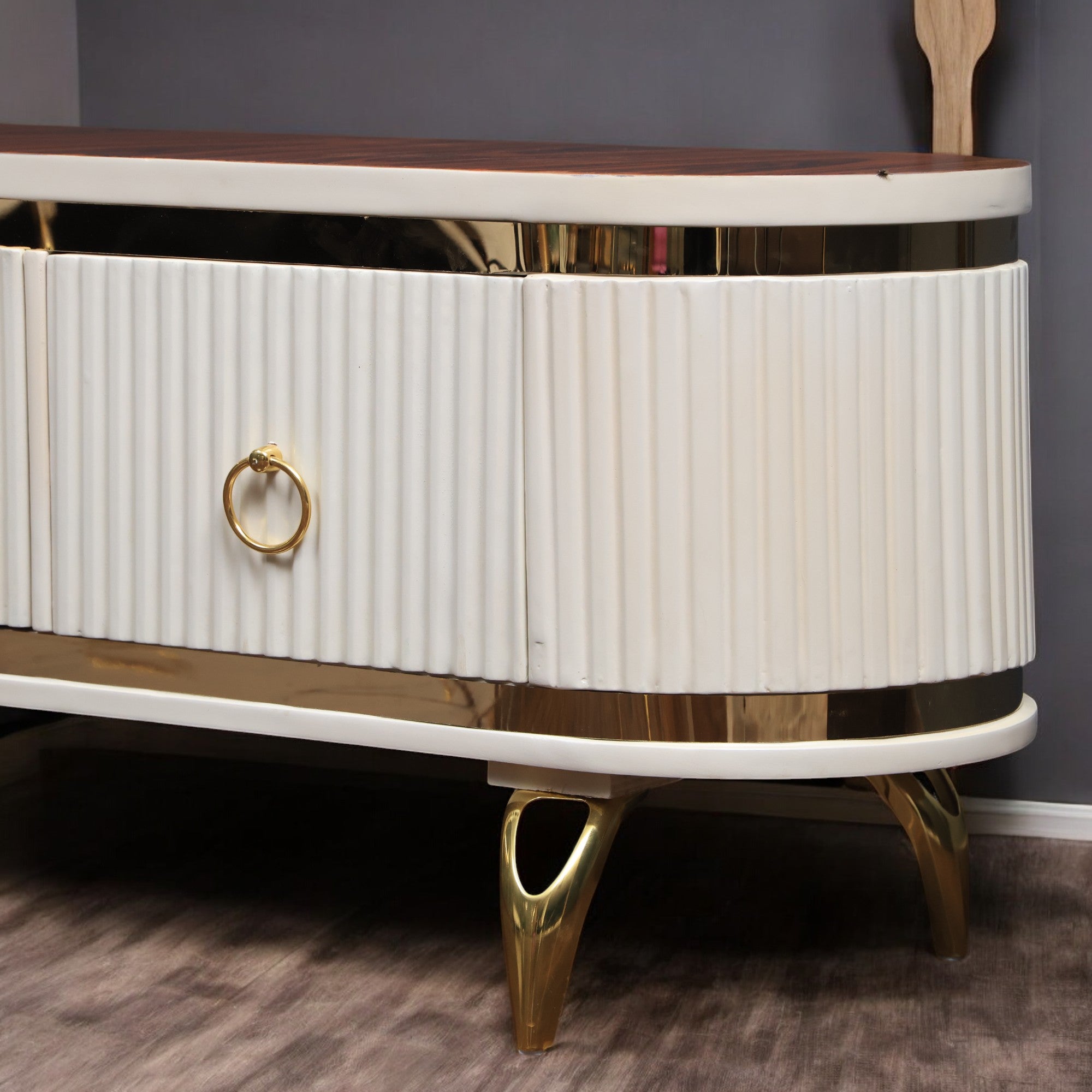 ترابيزة تليفزيون 176