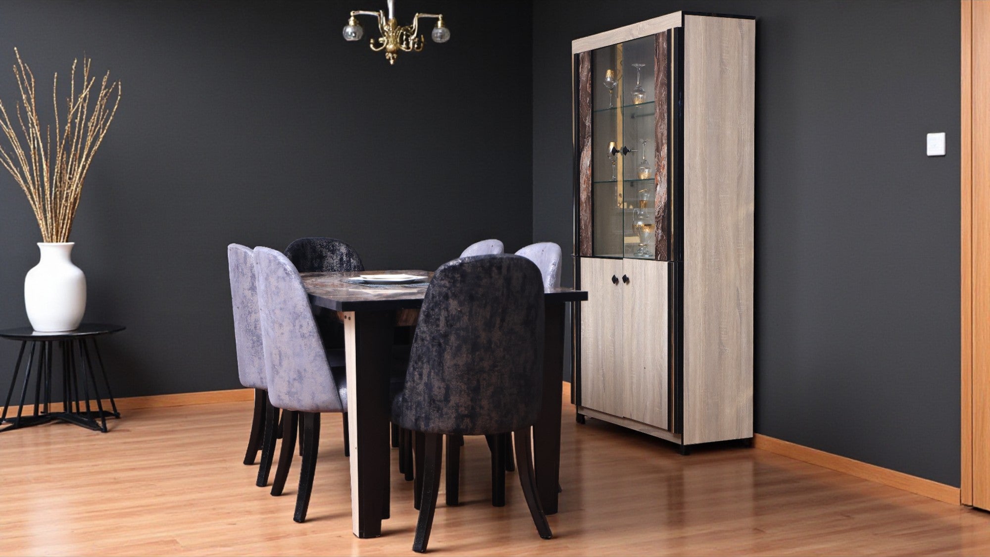 غرفة سفرة T360