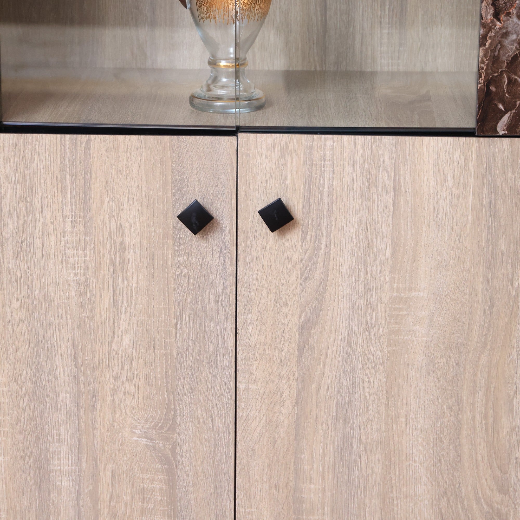 غرفة سفرة T360