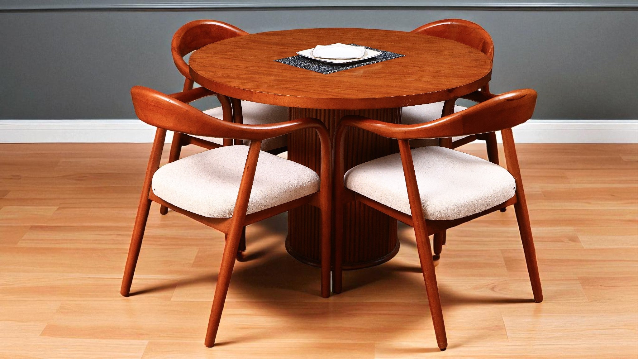 ترابيزة سفرة 560