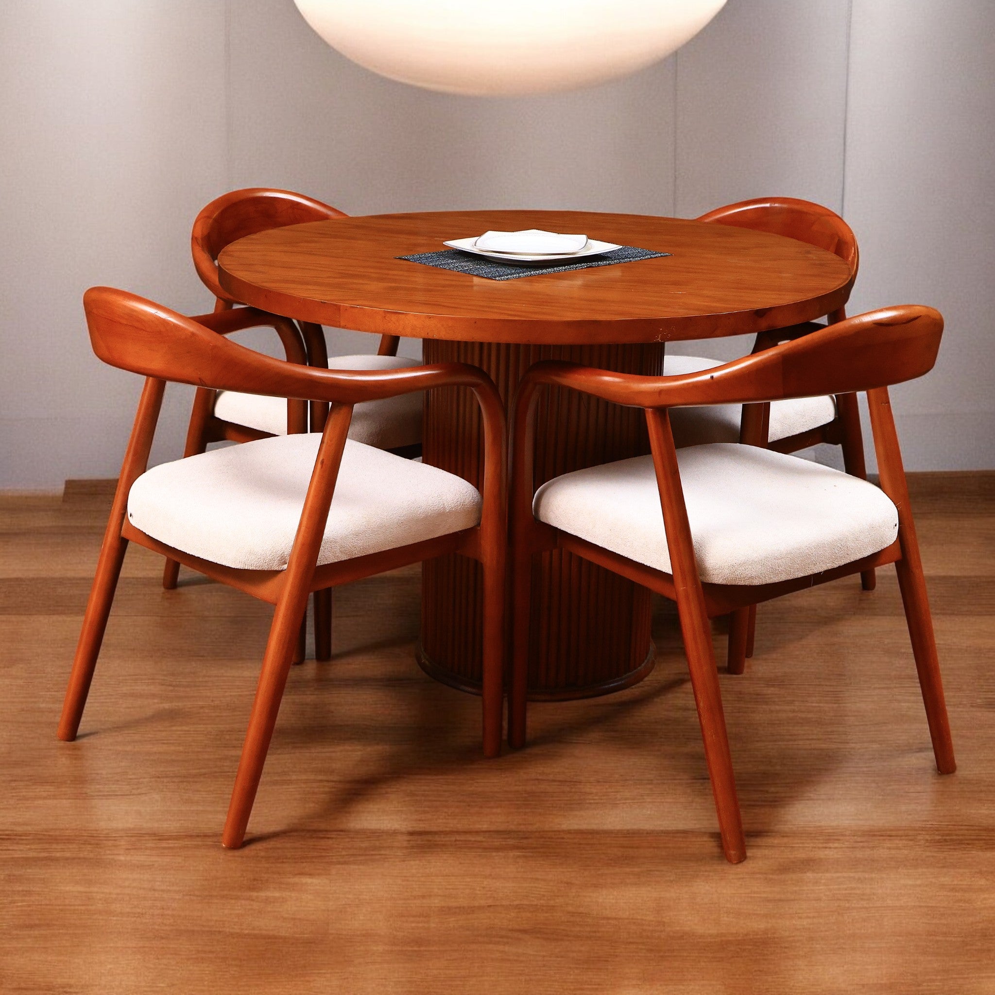 ترابيزة سفرة 560