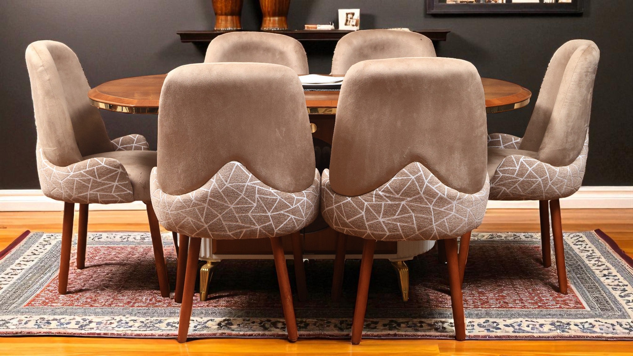 ترابيزة سفرة 551