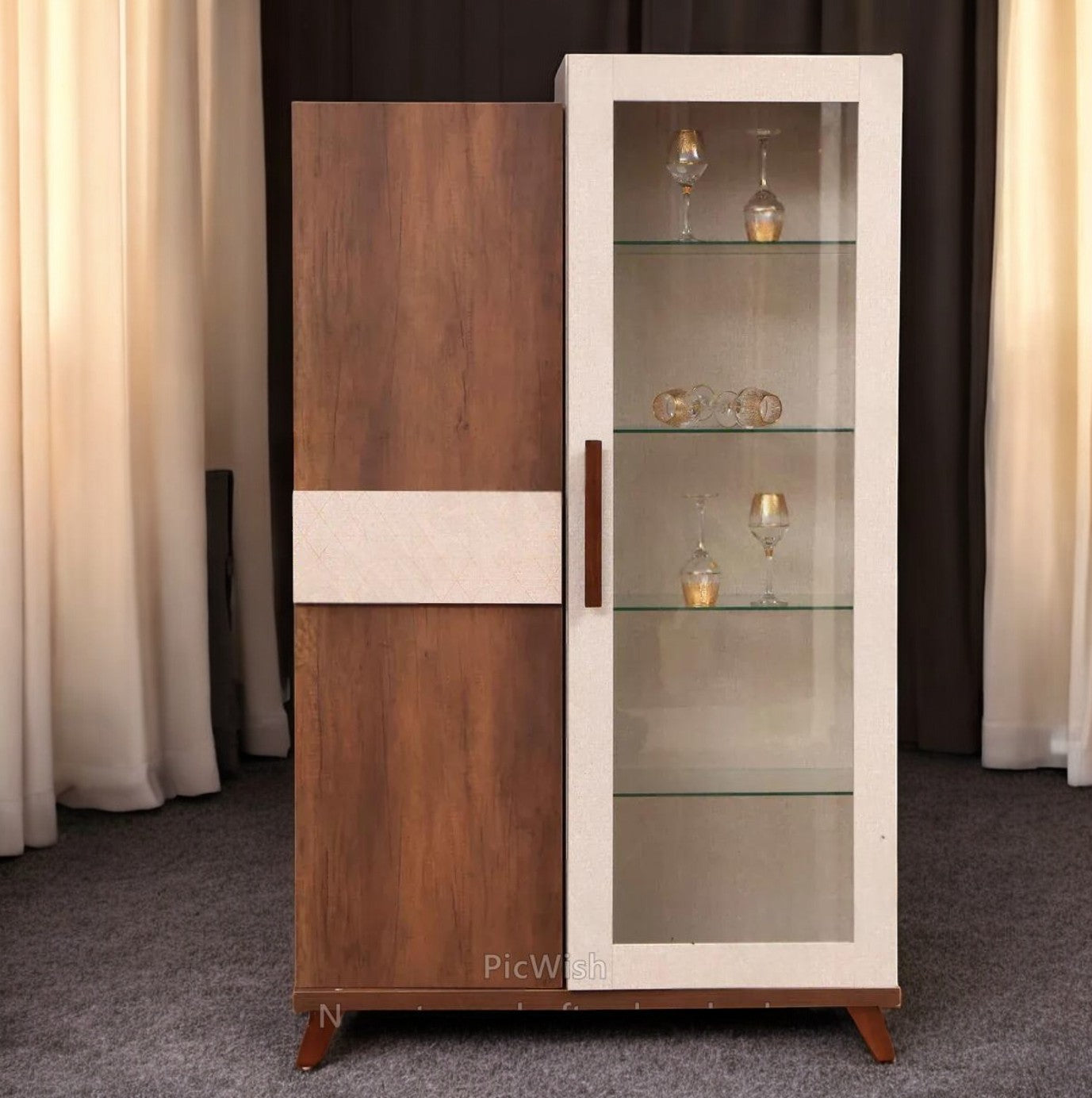 T129 غرفة سفرة