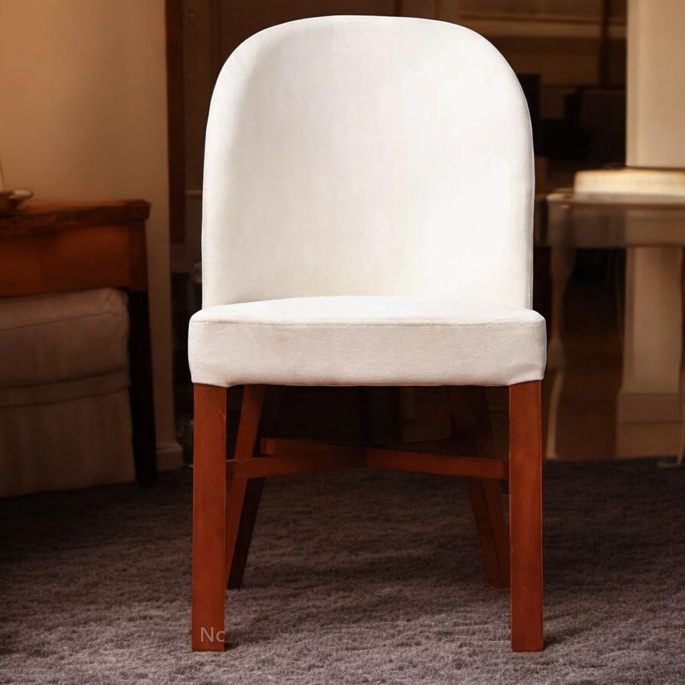 T129 غرفة سفرة