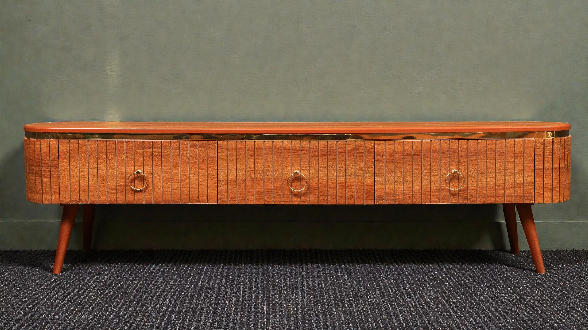 ترابيزة تليفزيون 204