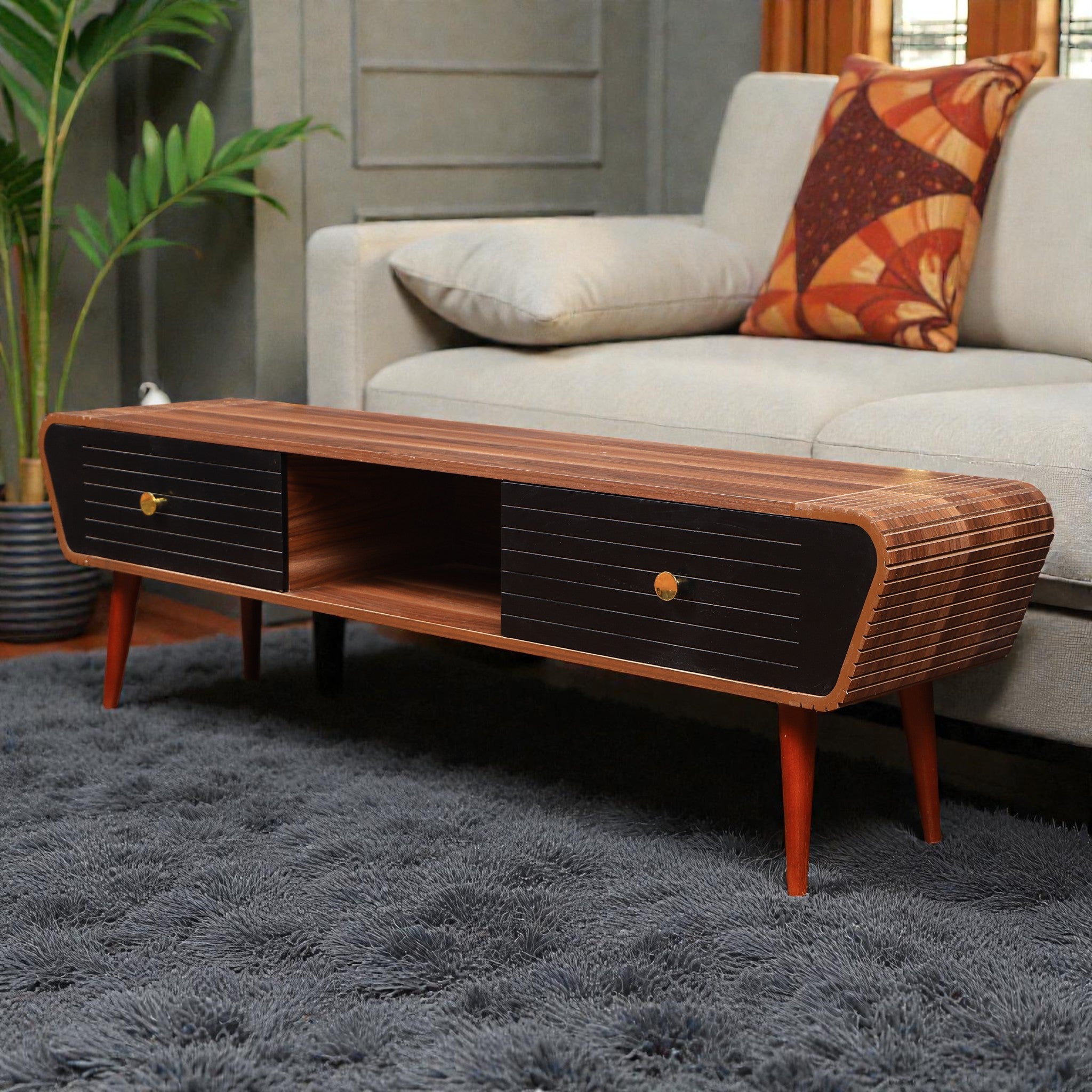 ترابيزة تليفزيون 205