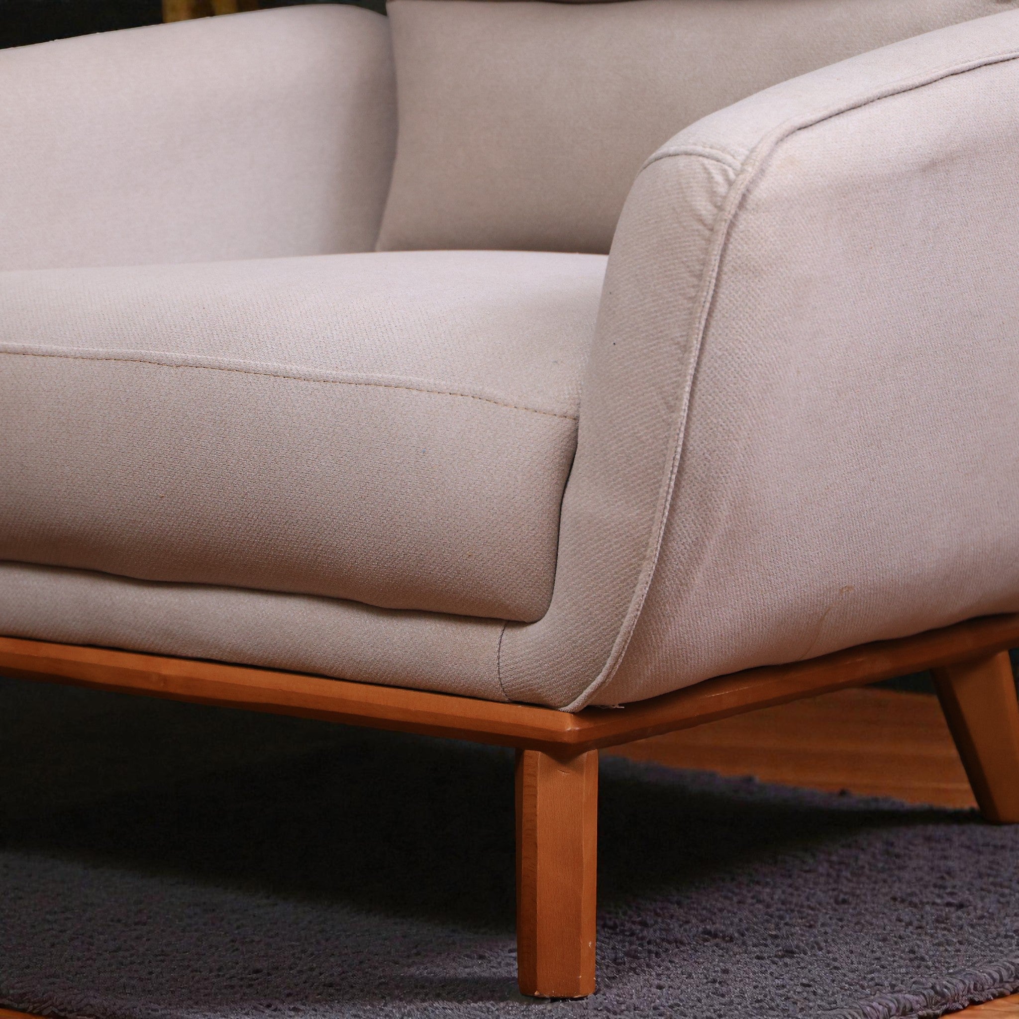 انترية سرير 715