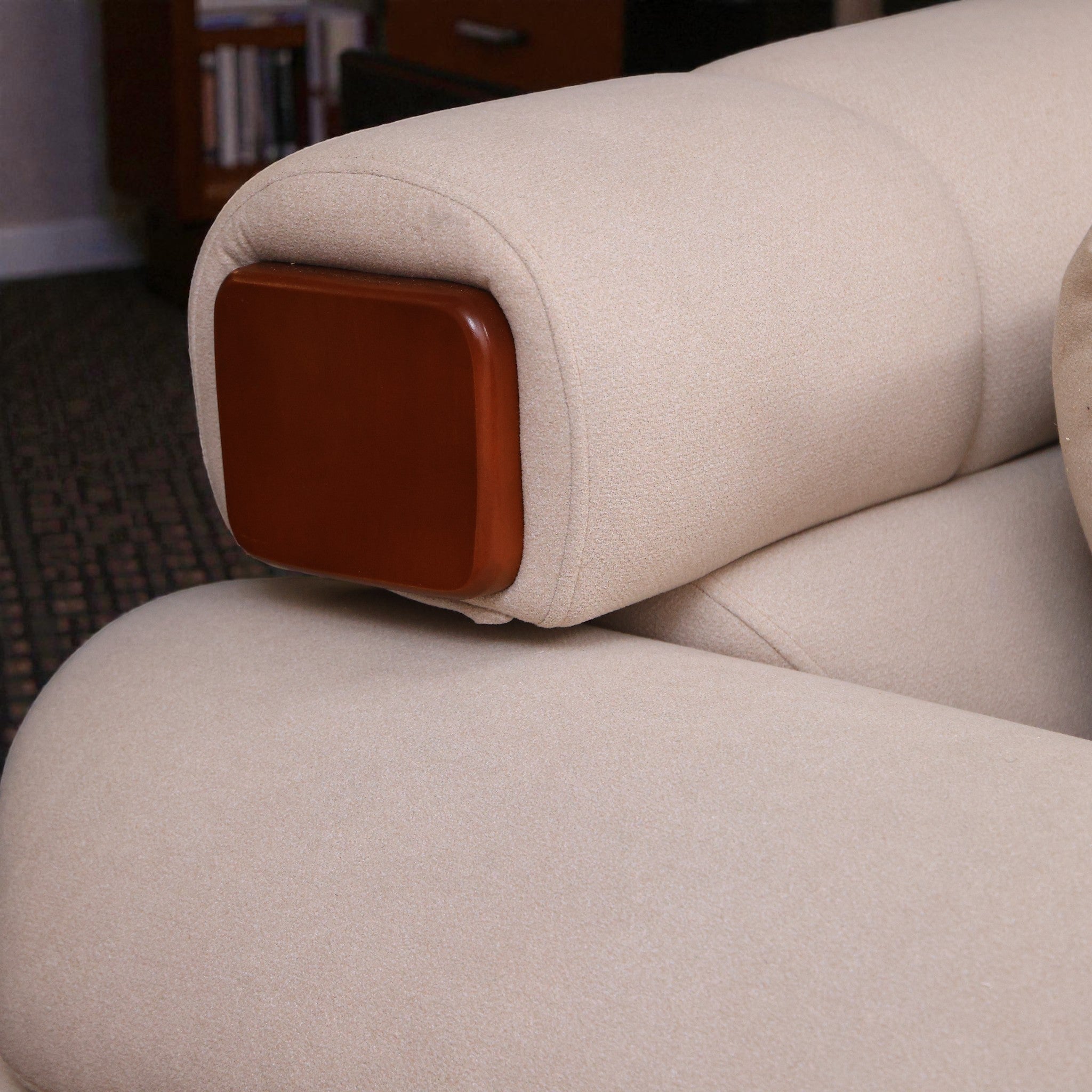 انترية سرير 717