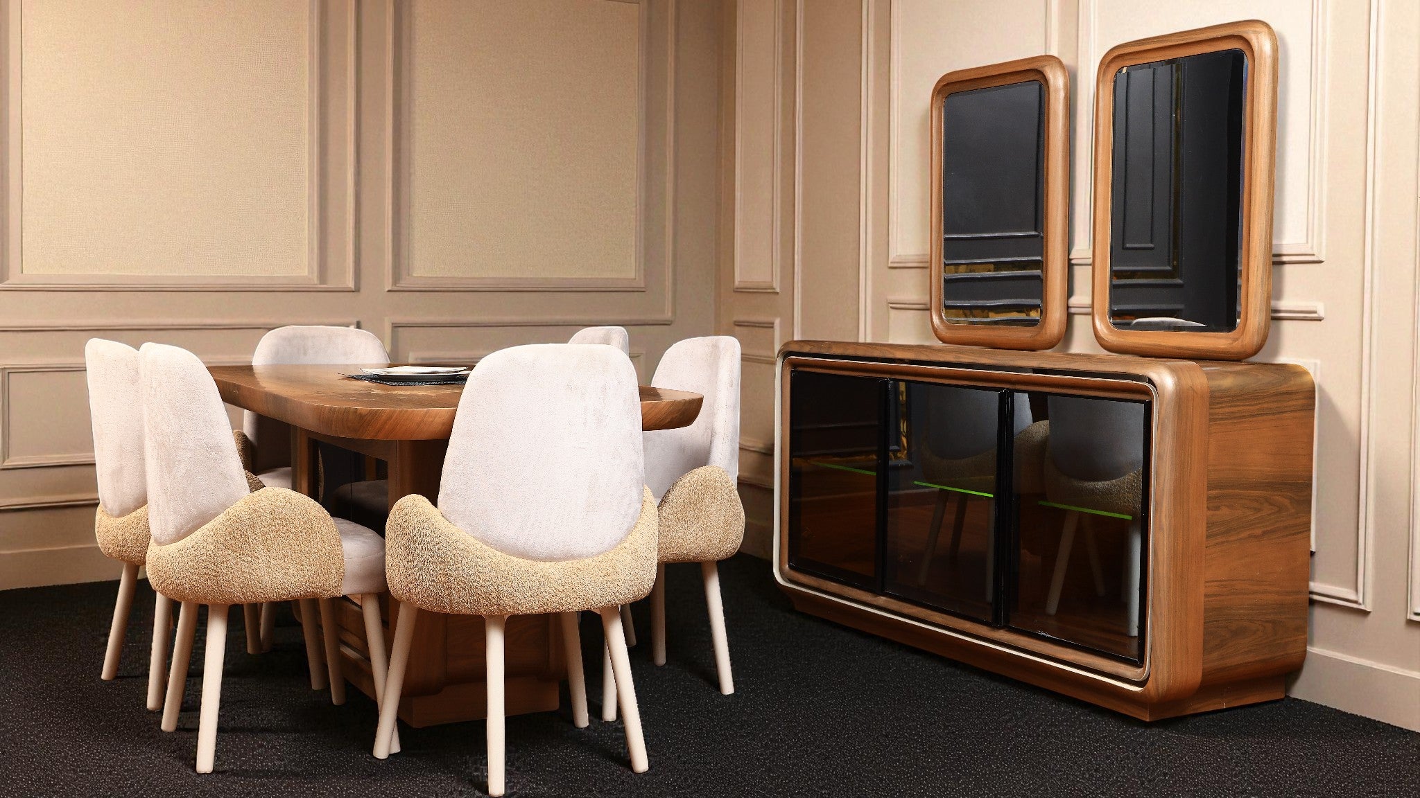 غرفة سفرة 581