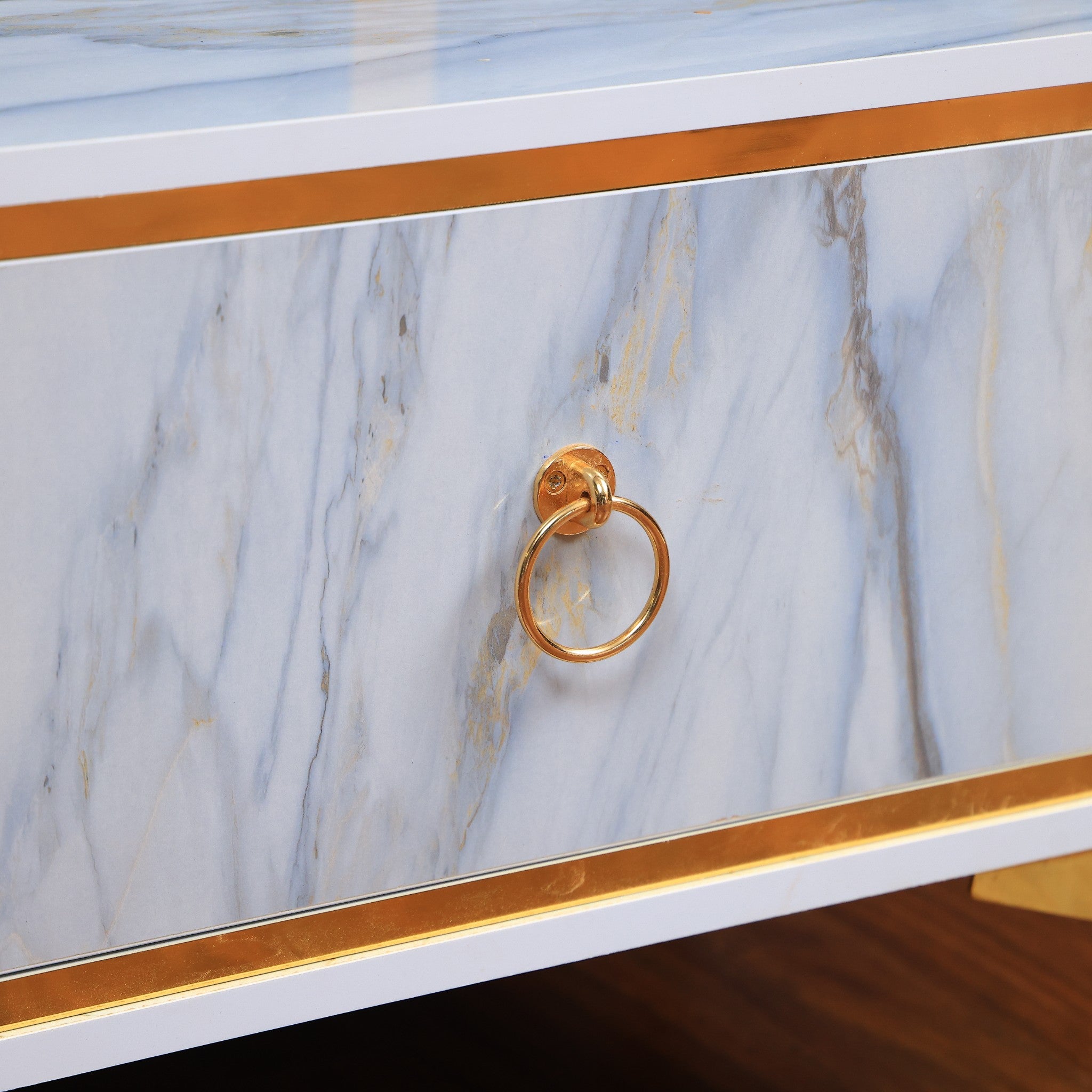 ترابيزة تليفزيون 202