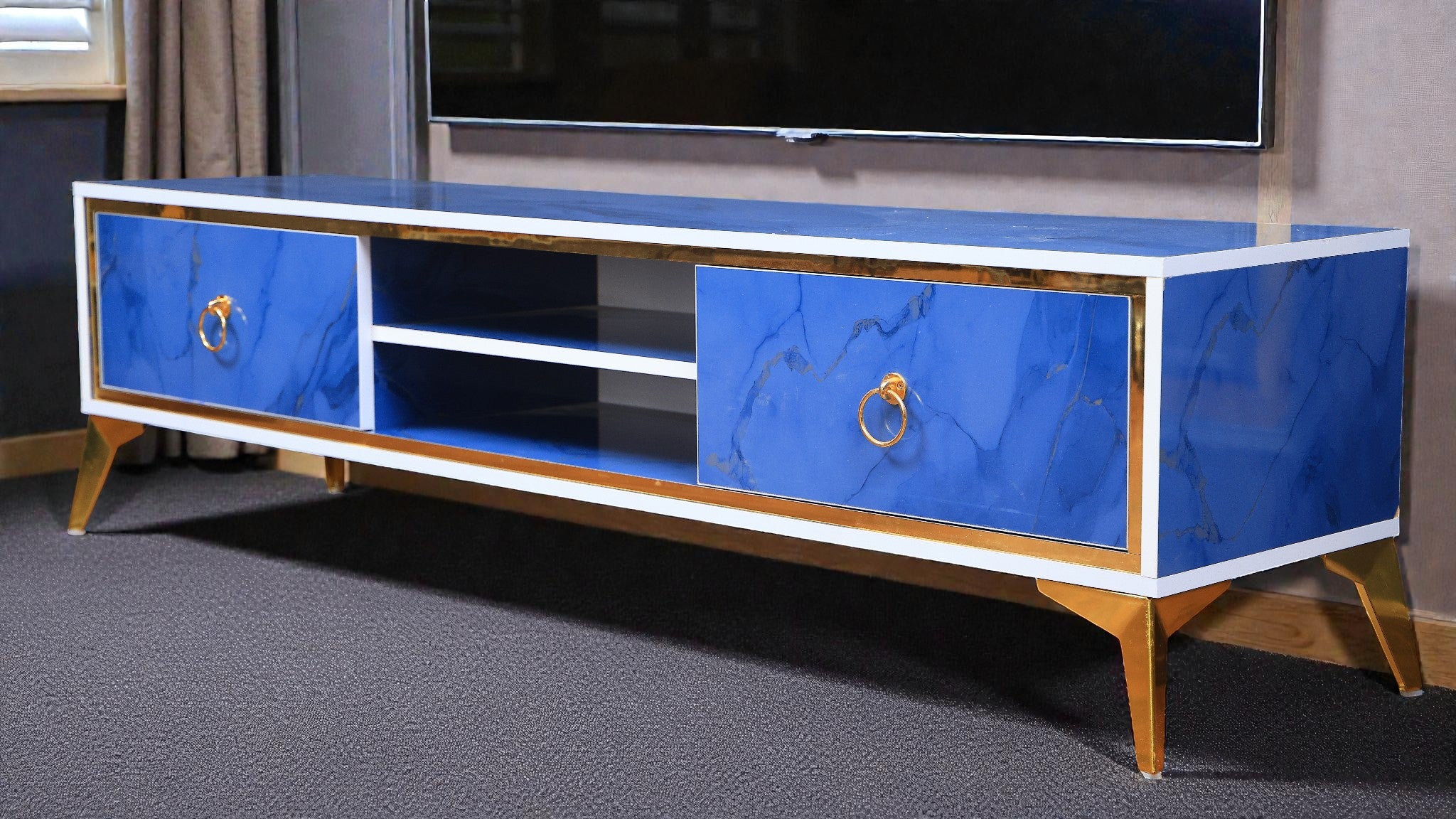 ترابيزة تليفزيون 203