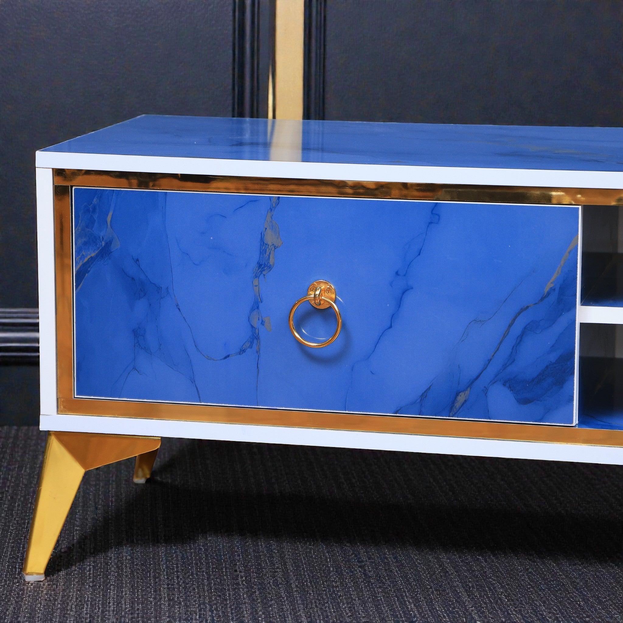 ترابيزة تليفزيون 203