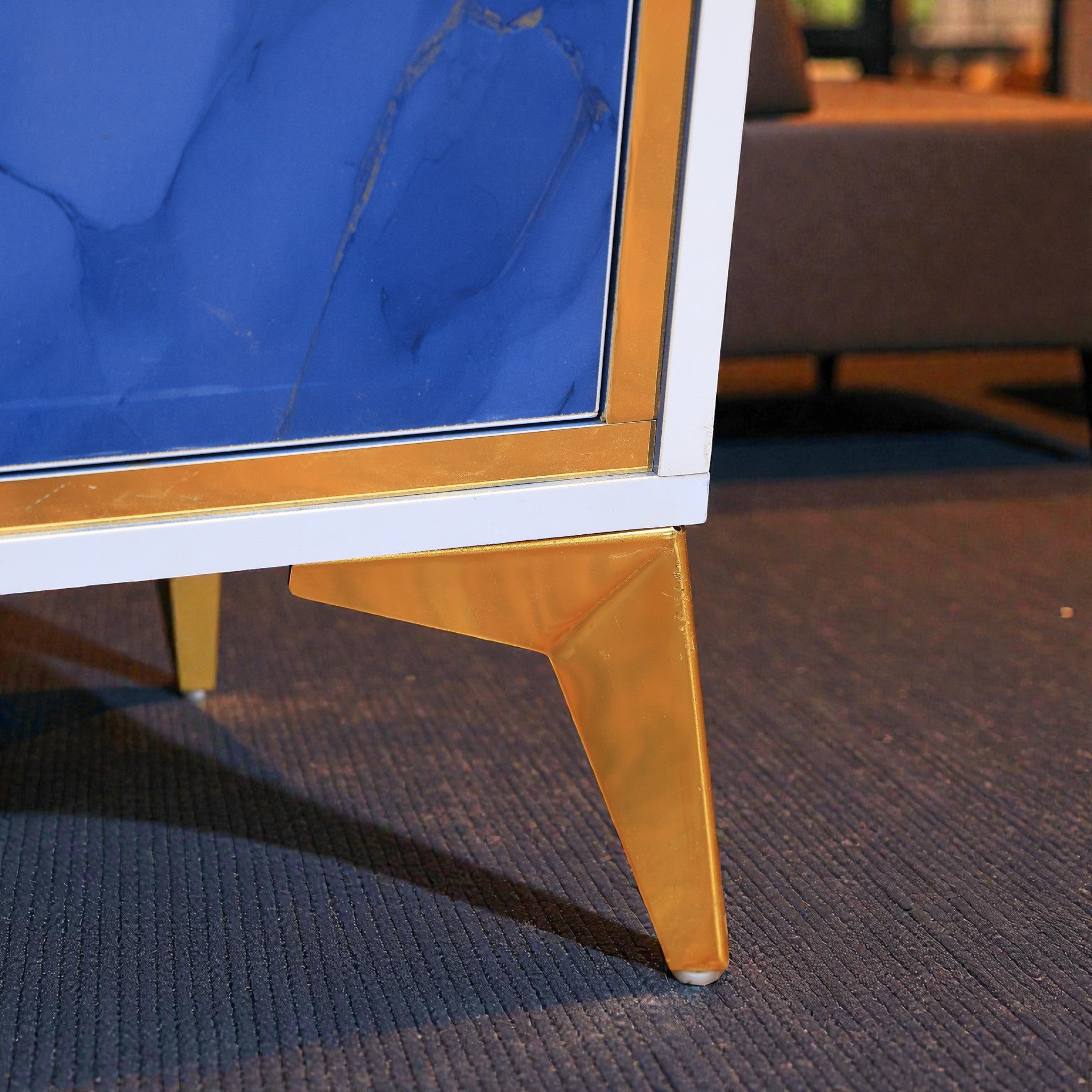 ترابيزة تليفزيون 203