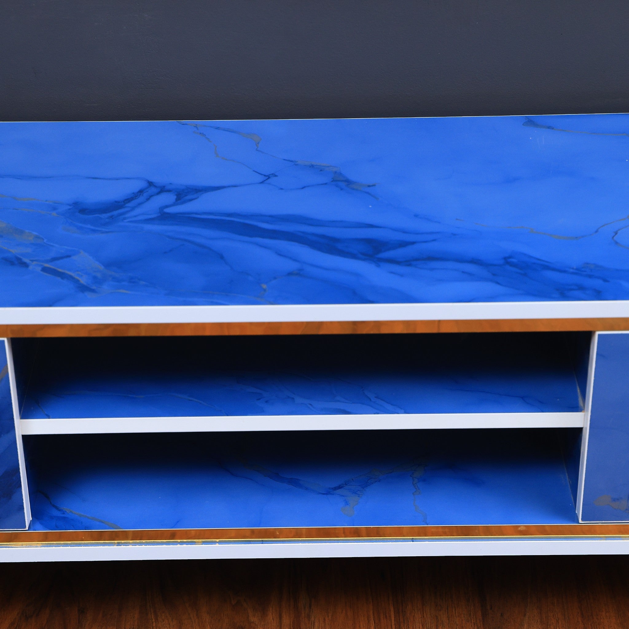 ترابيزة تليفزيون 203