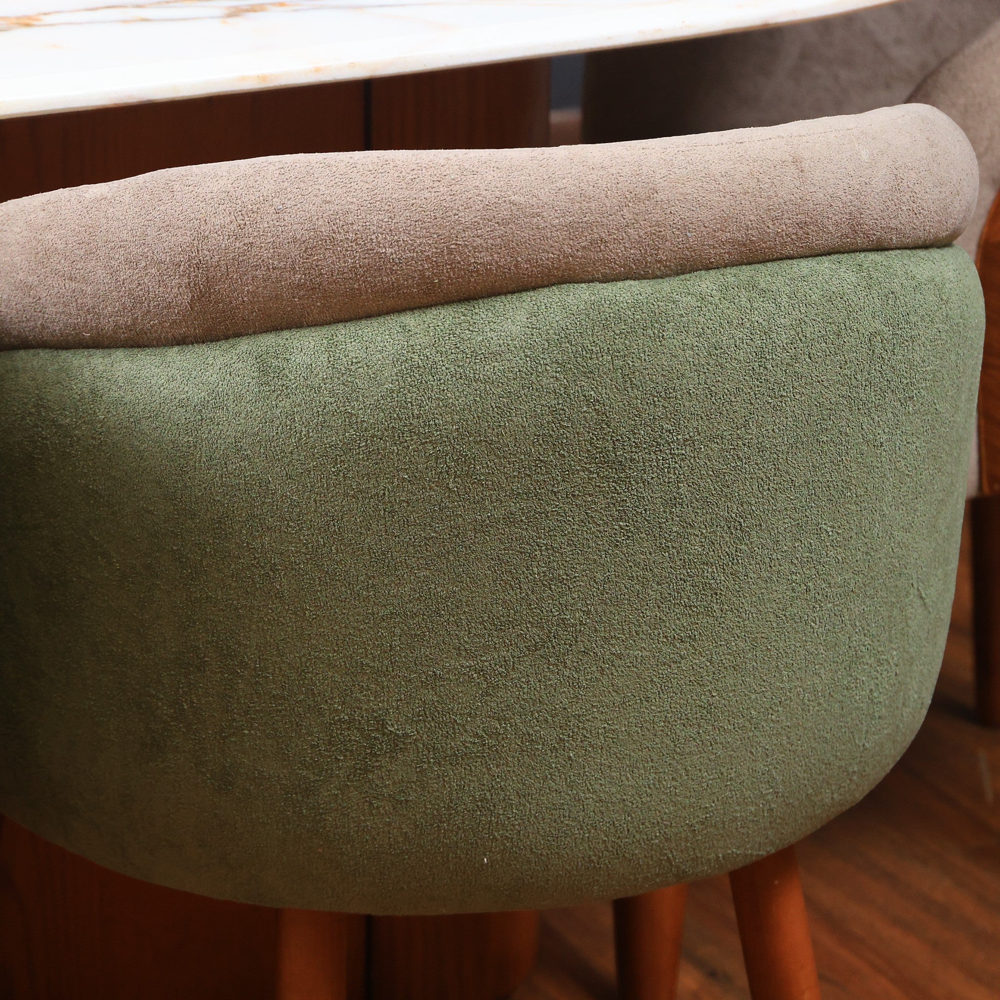 ترابيزة سفرة 661