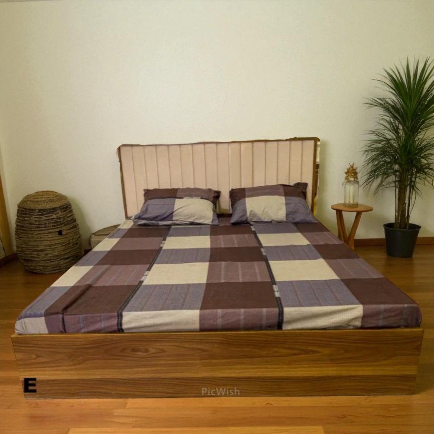 غرفة نوم ماستر 103